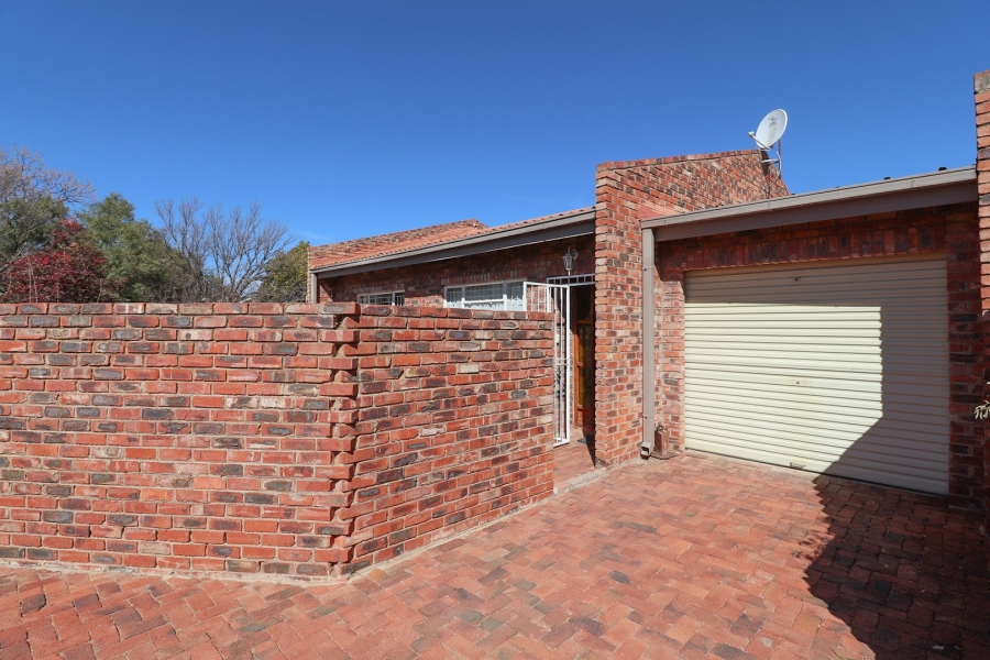 2 Bedroom Property for Sale in Wilkeville North West